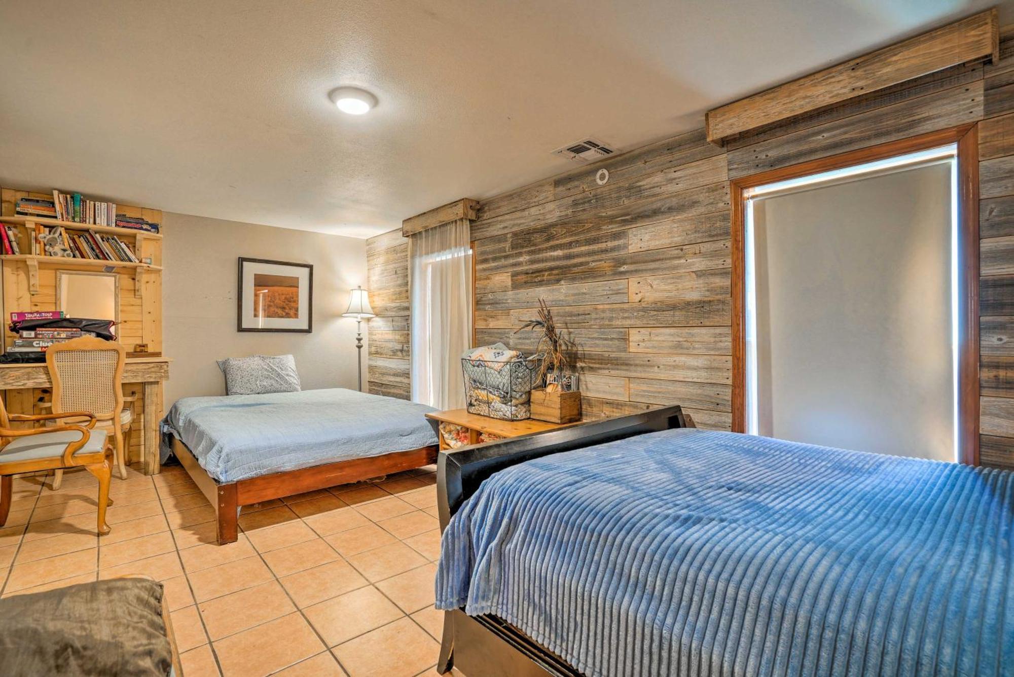 Waterfront Guadalupe River Lodge Home With Dock! Seguin Eksteriør bilde
